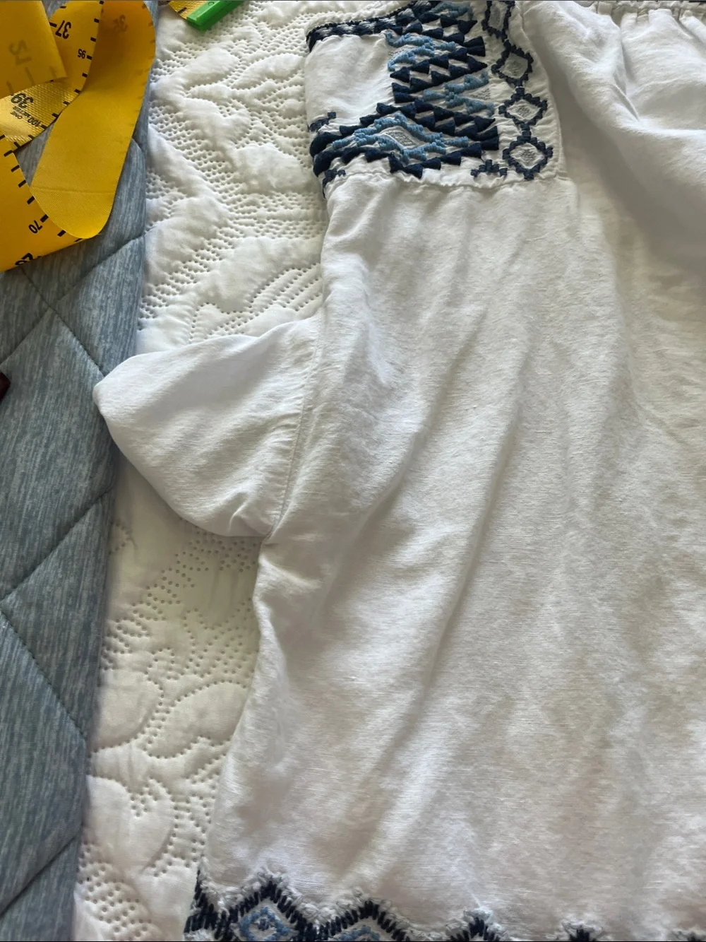 Lucky Brand White Sleeveless Embroidered Tunic with Blue Accents - Picture 14 of 15